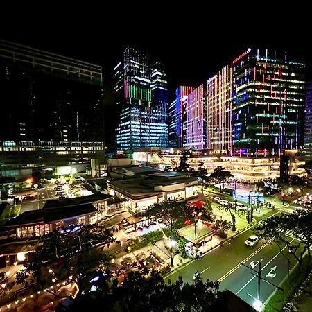 מנילה Daniella'S Modern & Cozy Suite In Uptown Bgc מראה חיצוני תמונה