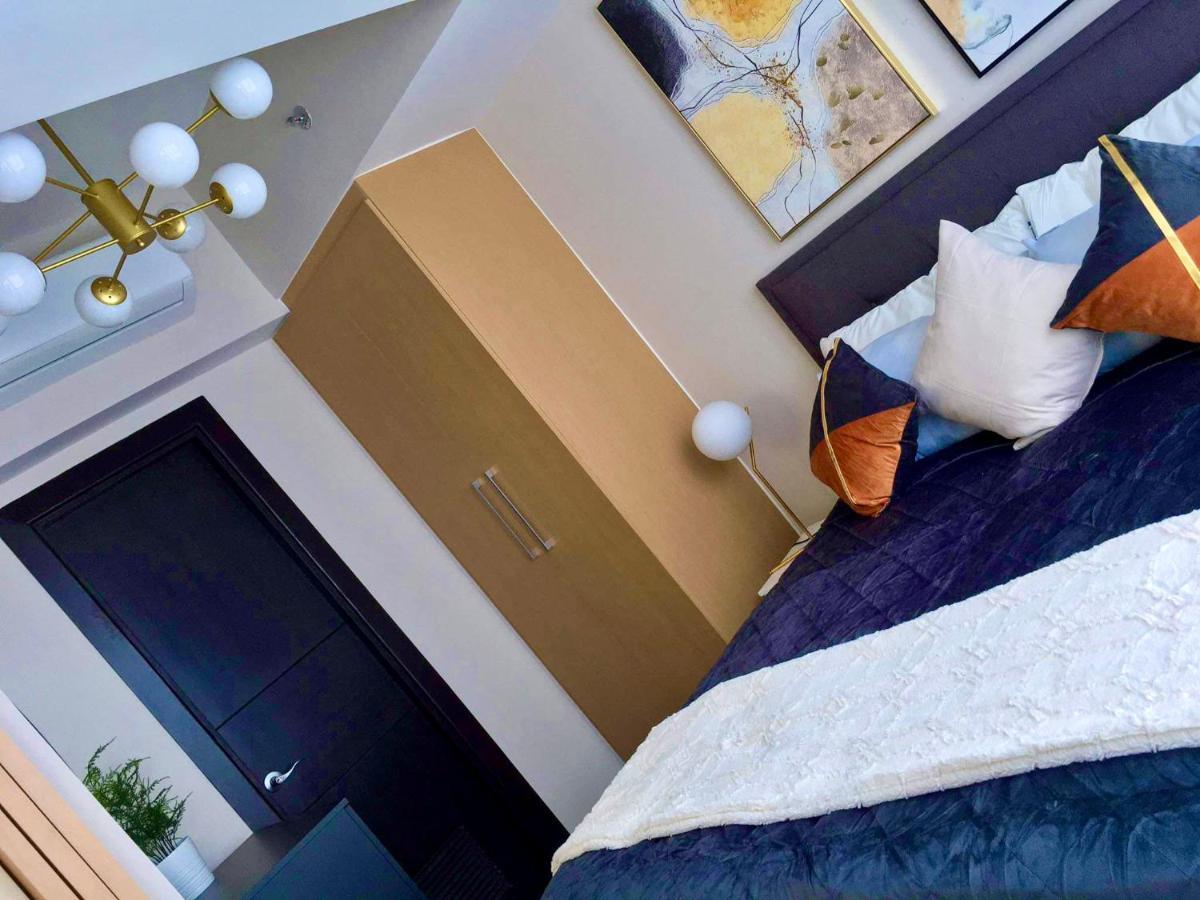 מנילה Daniella'S Modern & Cozy Suite In Uptown Bgc מראה חיצוני תמונה