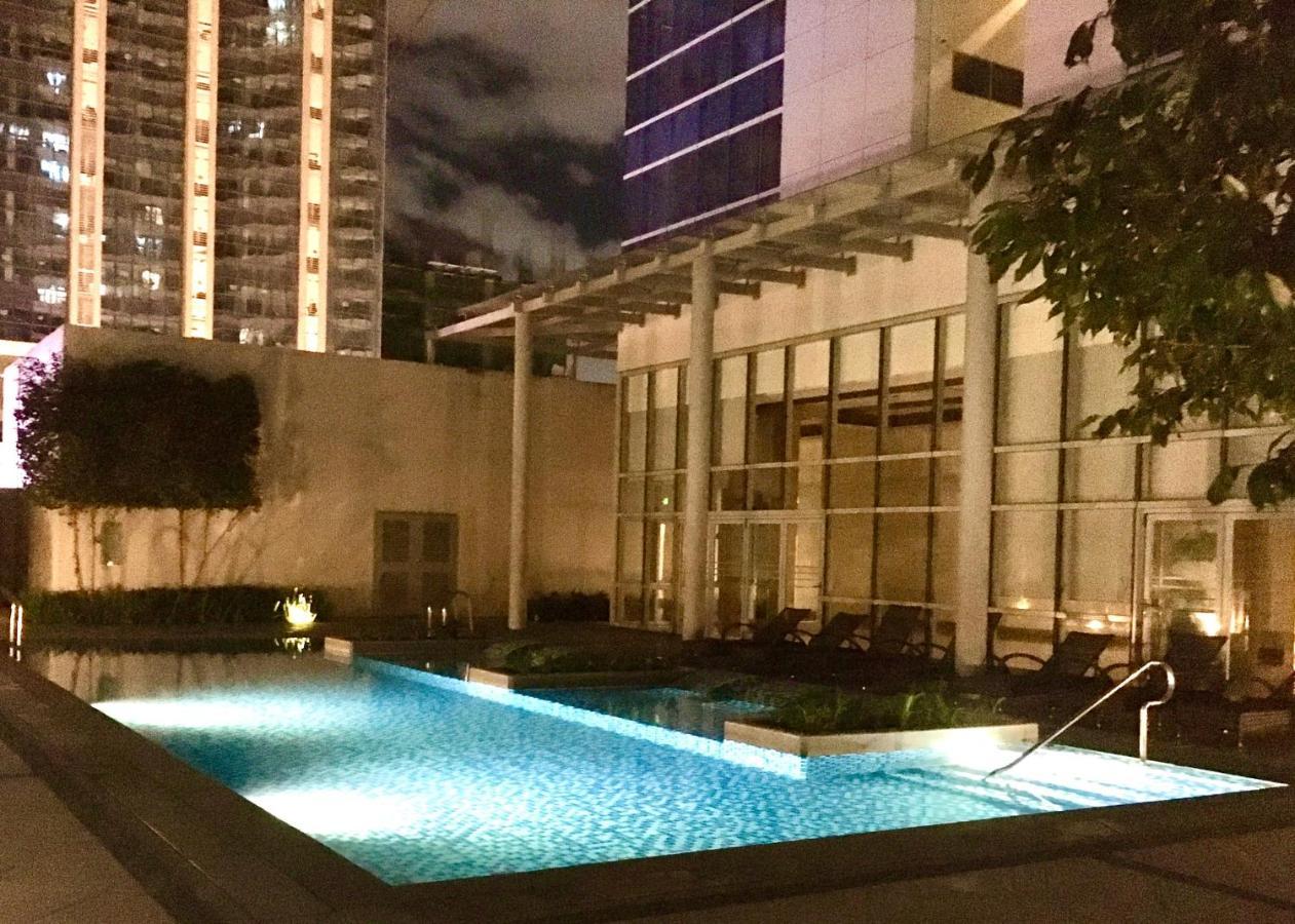 מנילה Daniella'S Modern & Cozy Suite In Uptown Bgc מראה חיצוני תמונה