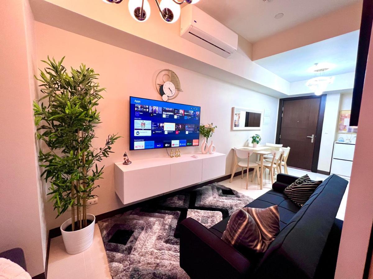 מנילה Daniella'S Modern & Cozy Suite In Uptown Bgc מראה חיצוני תמונה